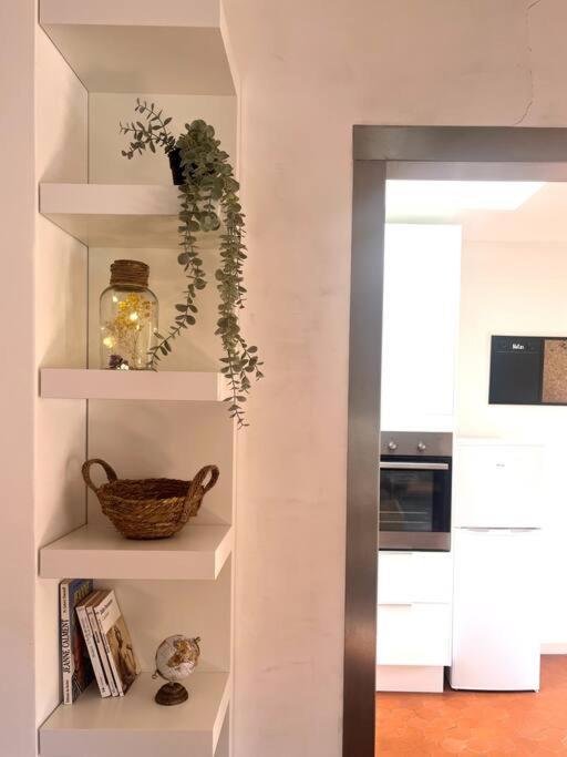 Appartement A Pied Du Centre Avec Place De Parking Arles Luaran gambar